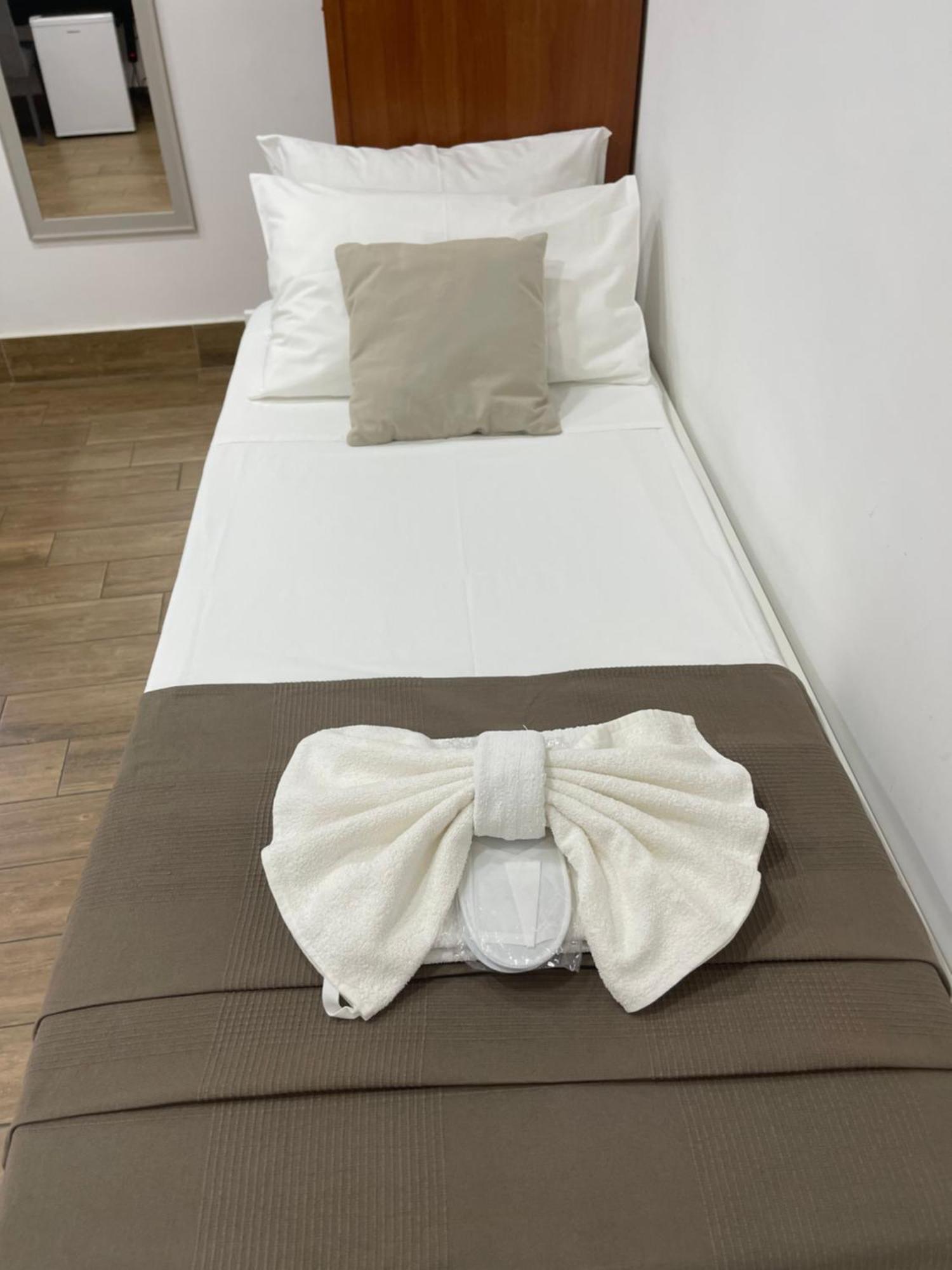 Apartamento Beb Sott O Pont Napoli Exterior foto